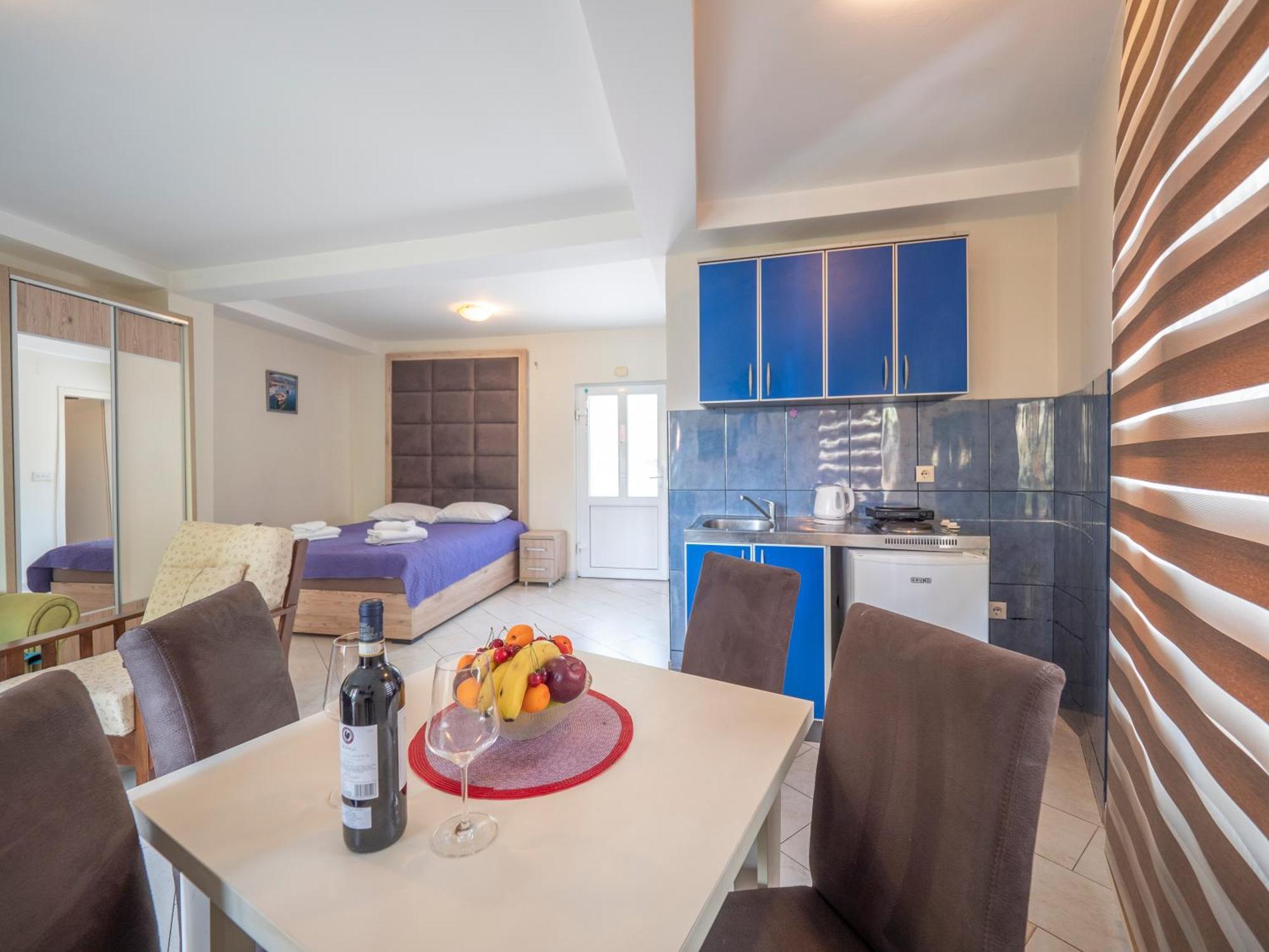 Palma & Guest house *