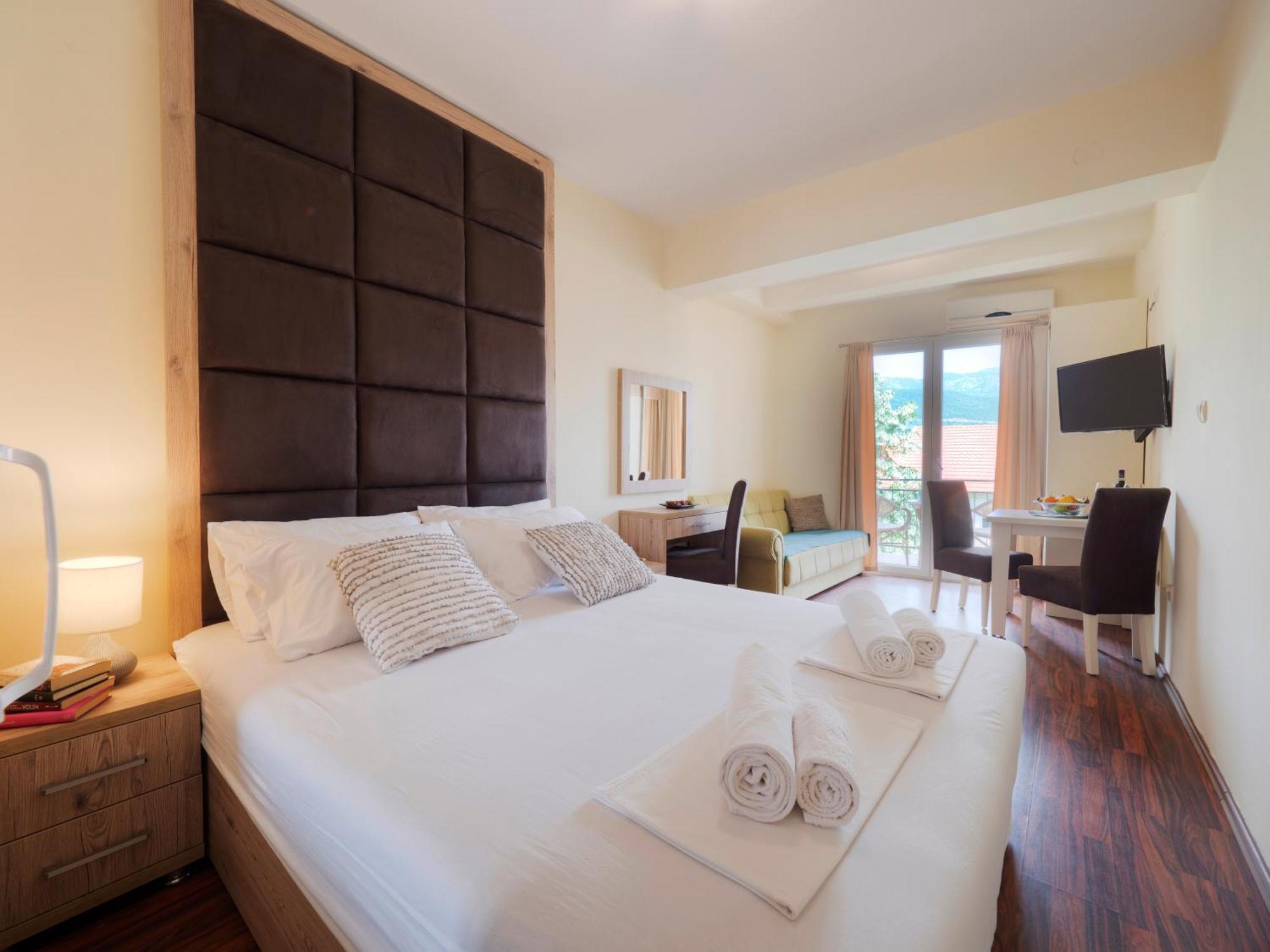 Palma & Guest house Budva